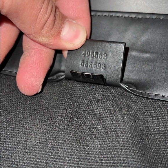 GG black backpack only worn once - Picture 6 of 10